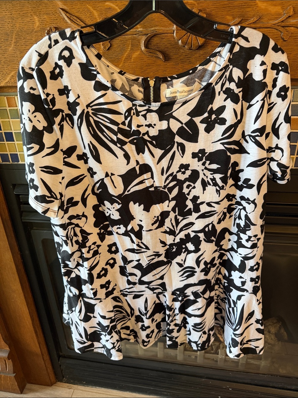 JohnPaulRichard Black and White Floral Peplum Tunic